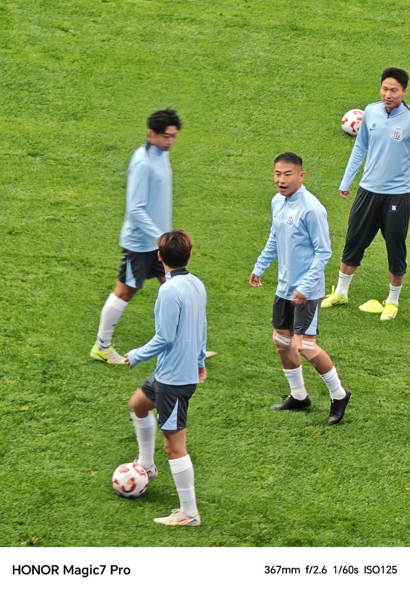 喜讯!中国男足主力中卫下赛季将离开老东家转会去K联赛留洋,曾是欧洲名帅爱将 喜讯!中国男足主力中卫下赛季将离开老东家转会去K联赛留洋,曾是欧洲名帅爱将